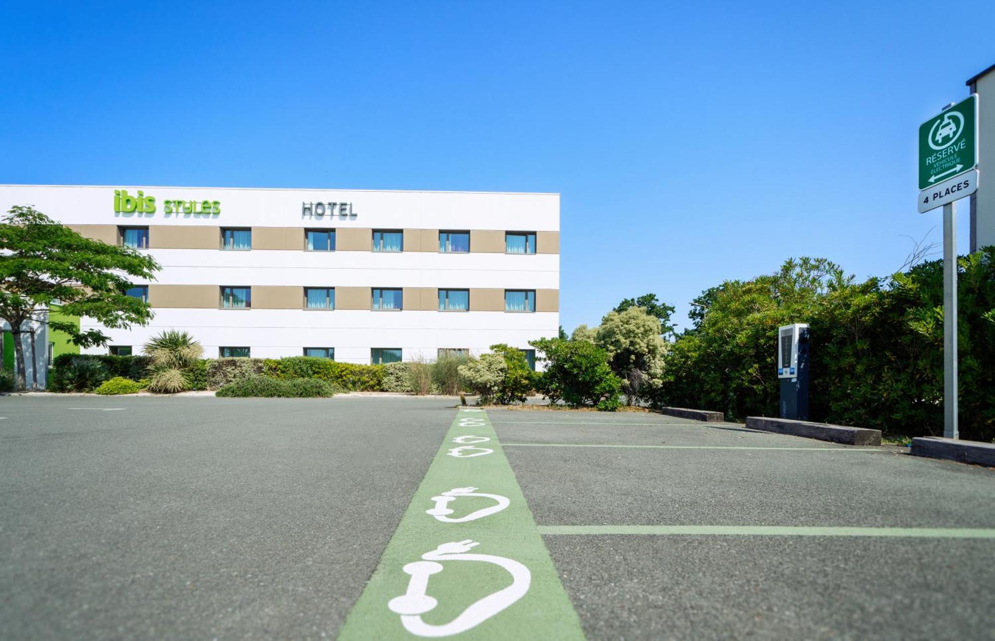 Ibis Styles Les Sables Olonne Hotel ภายนอก รูปภาพ